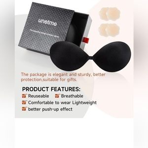 Women Strapless sticky bra with Adhesive and nipple covers.  Sizes D or B